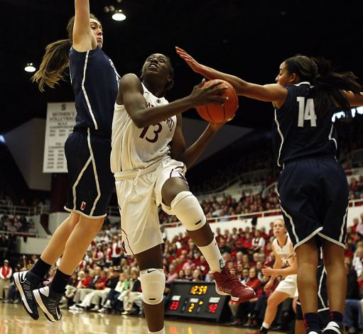 Chiney Ogwumike gets doubled teamed